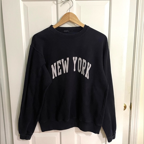Brandy Melville Tops - Brandy Melville “New York” Crewneck Sweatshirt OS